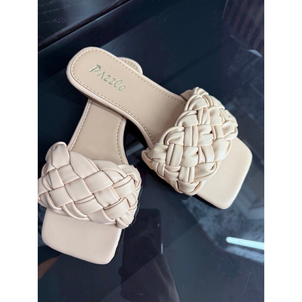 Nude basket weave flat sandal size 6.5